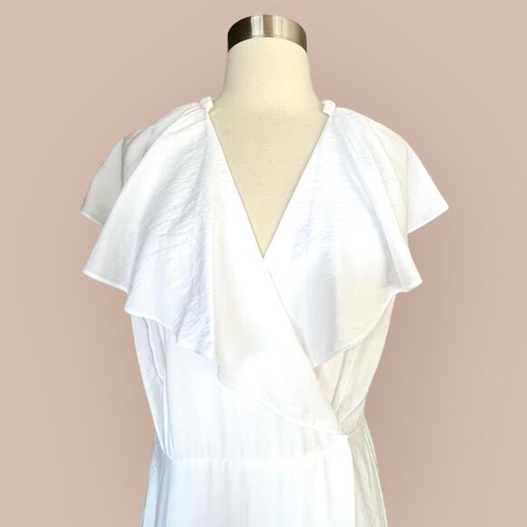 VINCE White Wrap Dress Flutter Sleeve V-Neck Ruffle Cape Midi Designer XS NWOT - Picture 12 of 15